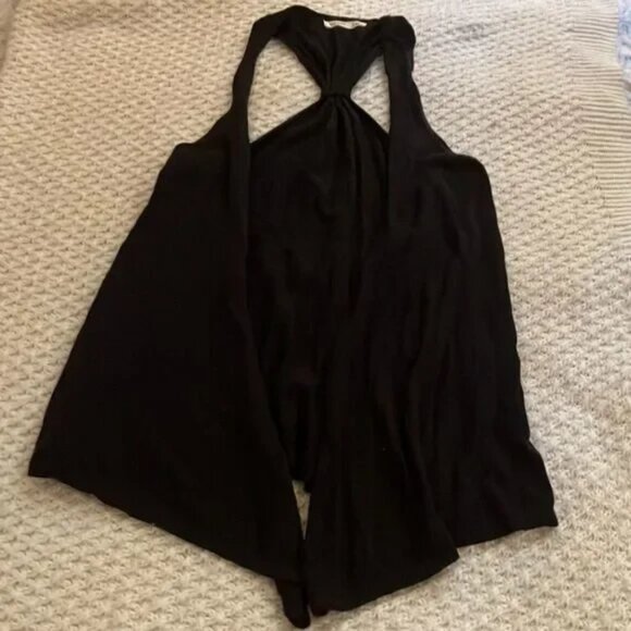 Old Navy Black Flyaway Racerback Vest Size Extra Small - Picture 1 of 5